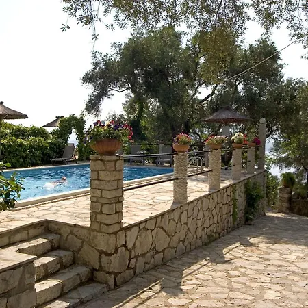 Nikatsas No 4 *